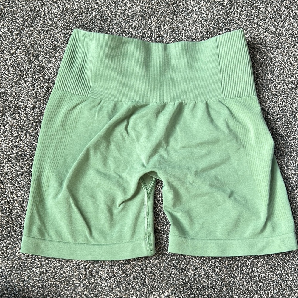 Kamo fitness scrunch biker shorts